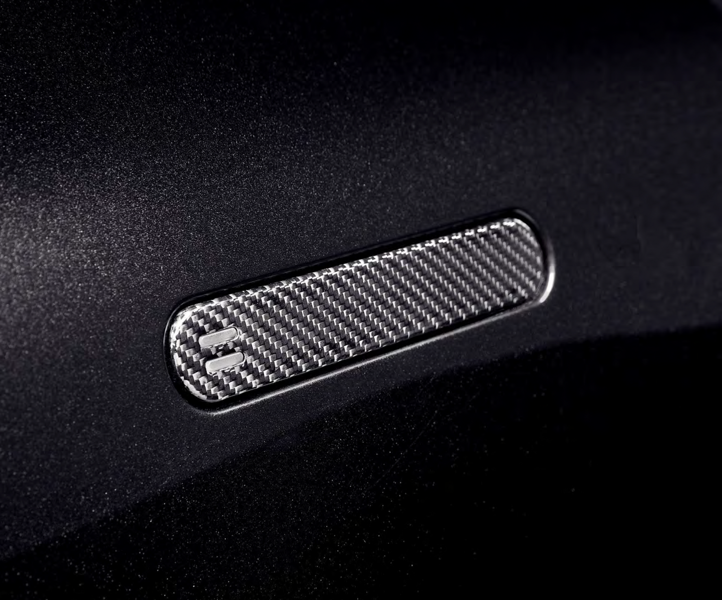 Aston Martin - DBS - Door Handles - Carbon Fibre